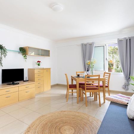 Live Los Cristianos Los Playeros Close To The Beach Arona  Exterior photo