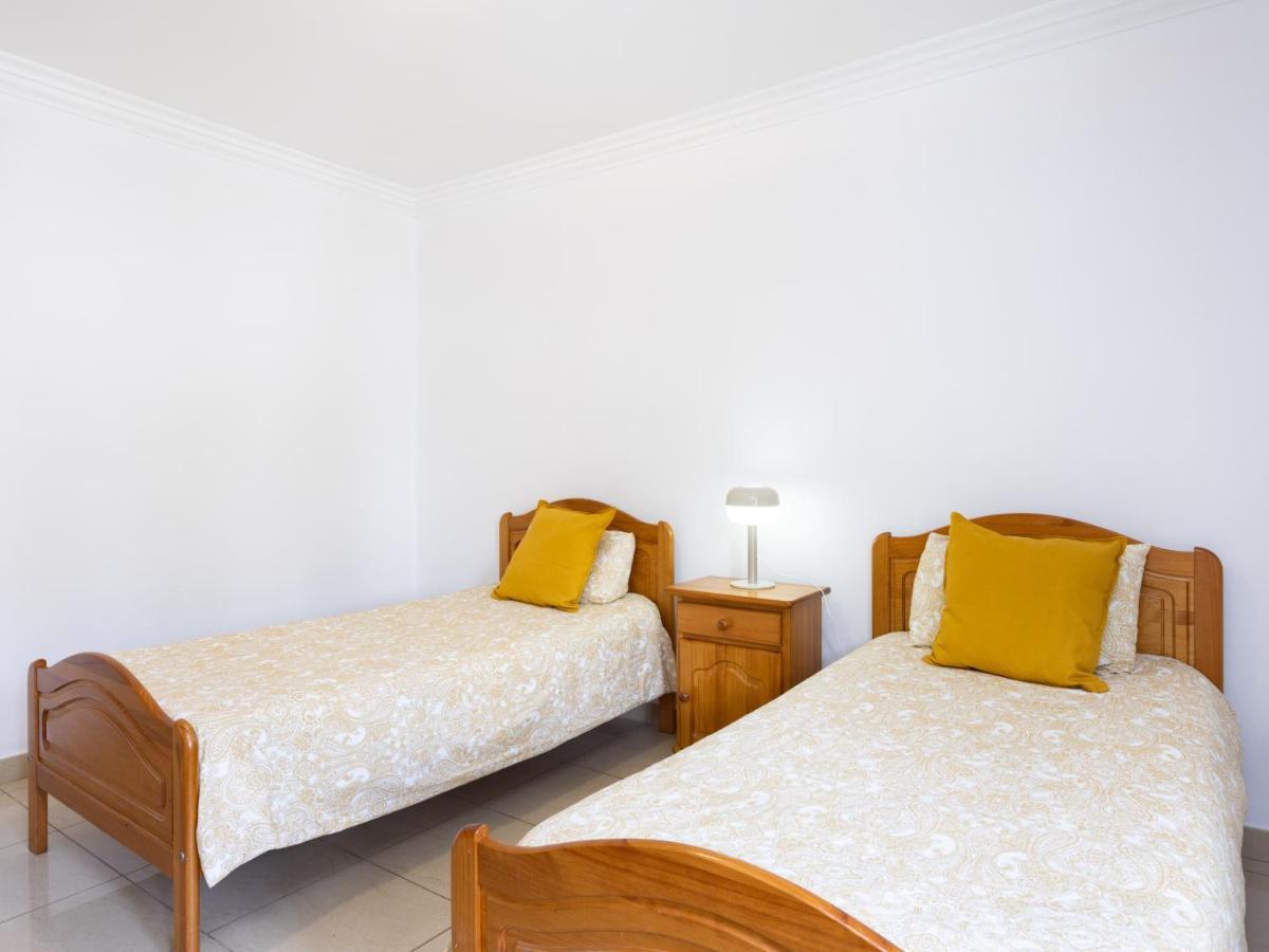 Live Los Cristianos Los Playeros Close To The Beach Arona  Exterior photo
