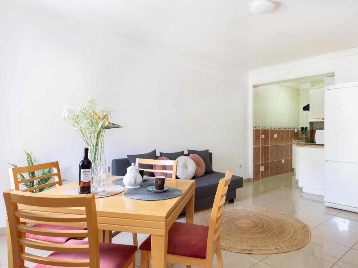 Live Los Cristianos Los Playeros Close To The Beach Arona  Exterior photo